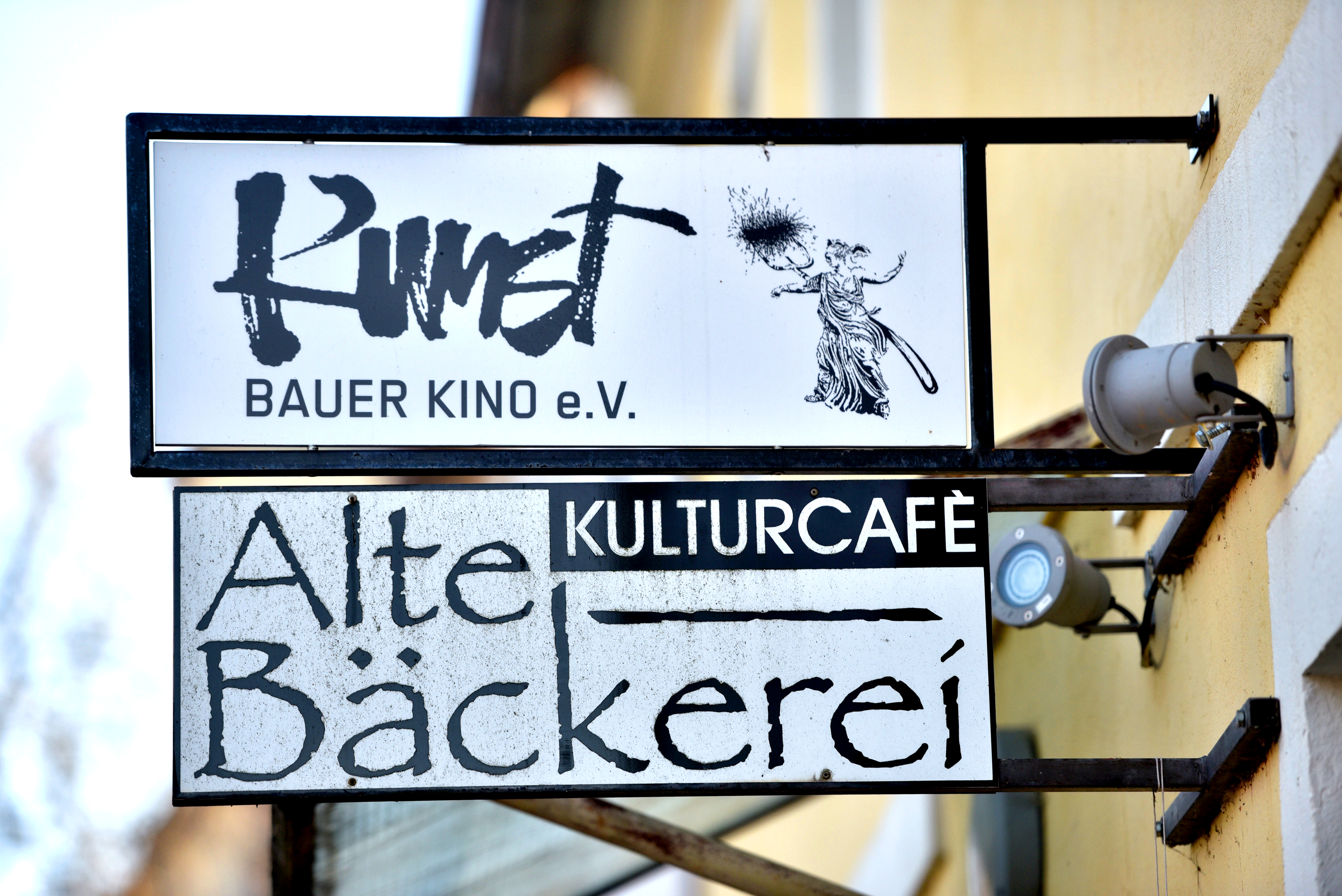 Logo das Kulturcafe und das Kunstbauerkino
