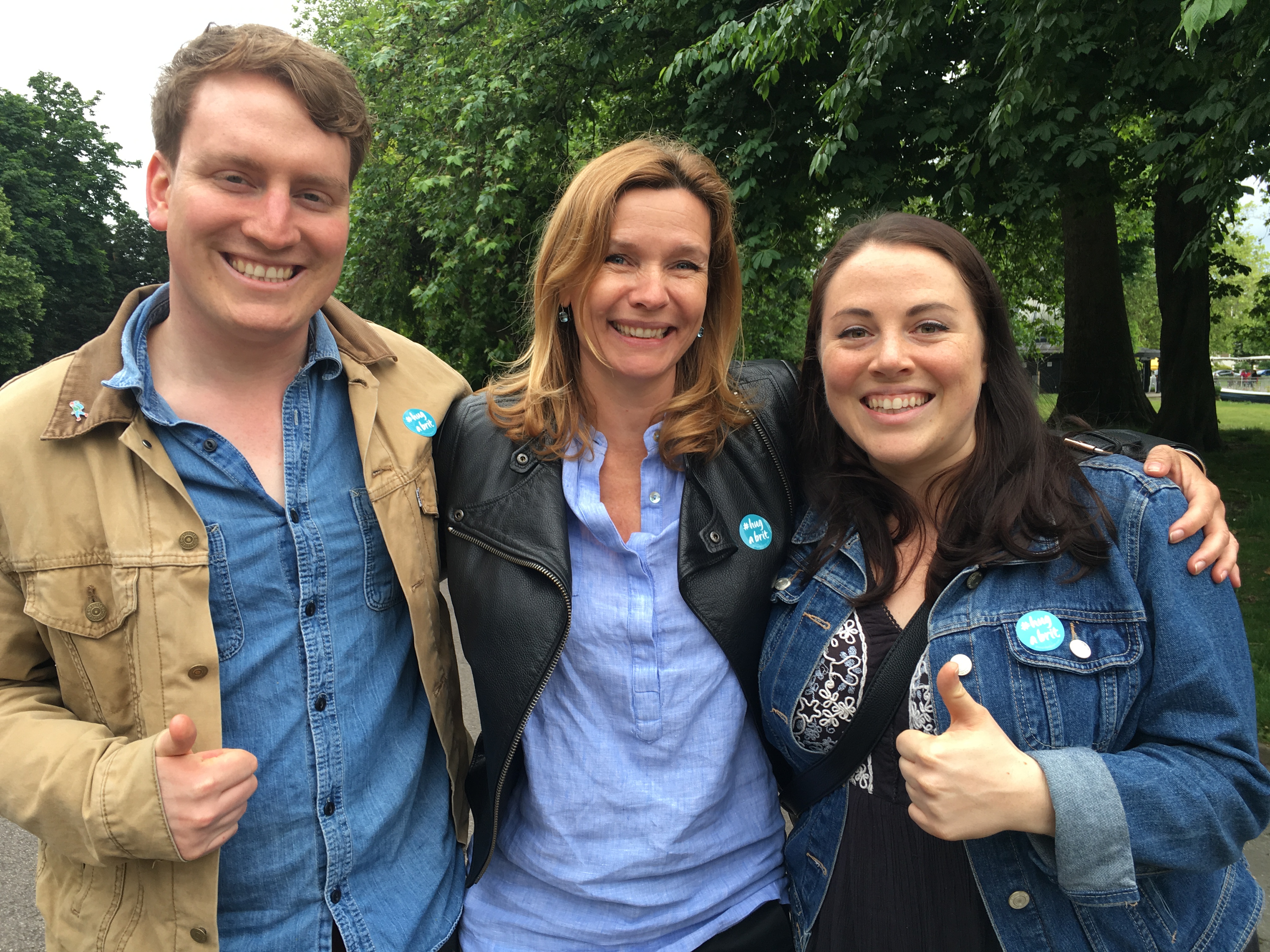 #HugABrit mit Joe Lattimer, Tessa Szyszkowitz und Caitie Derer beim European Picnic for Britain in Ostlondon