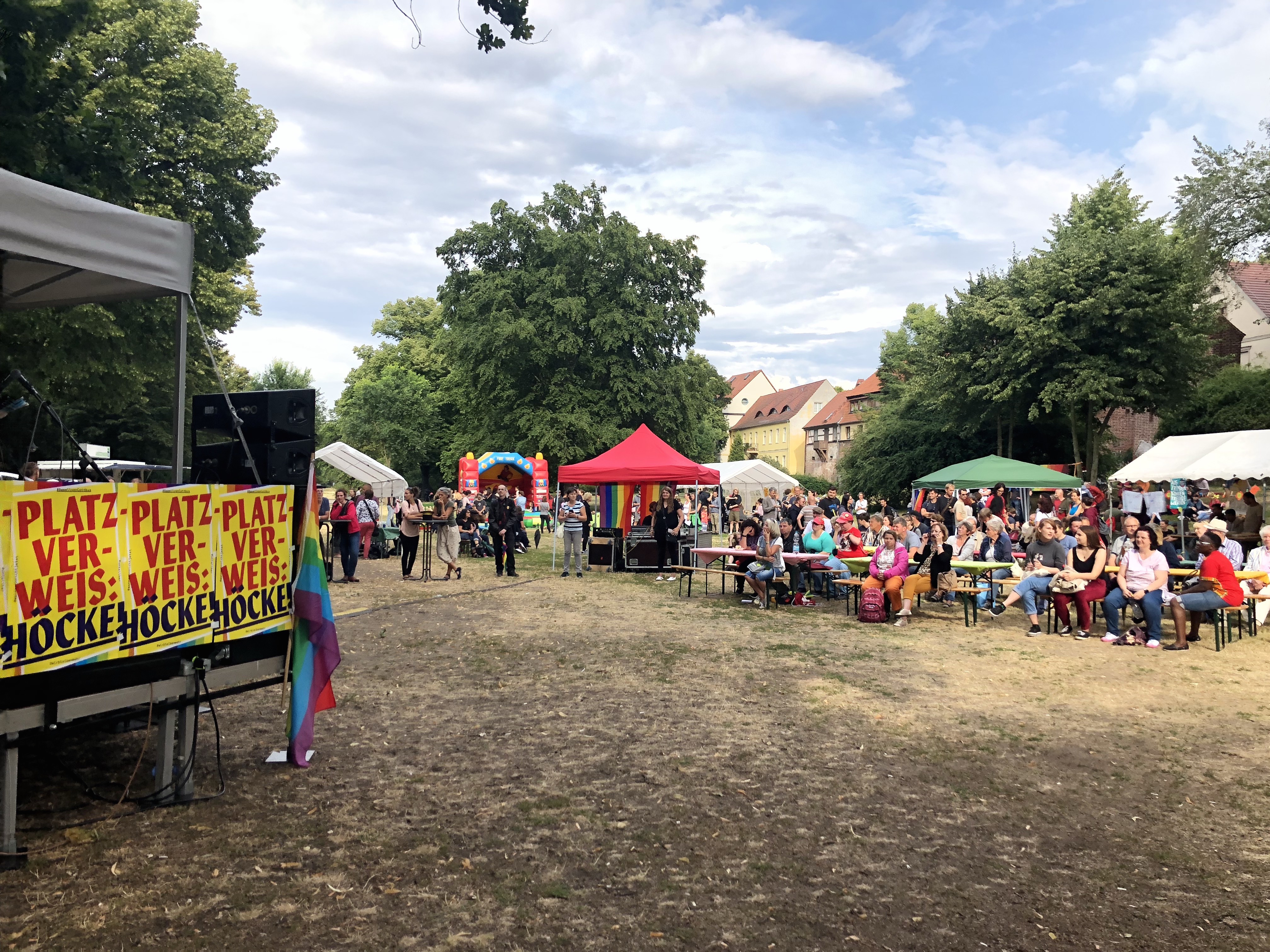 Protestfest im Puschkinpark