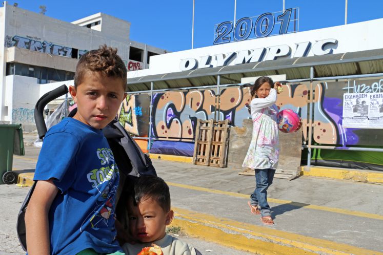 Nach der Rämung des Flüchtlingslagers Idomeni, werden die Flüchtlinge in ein neues Lager gebracht