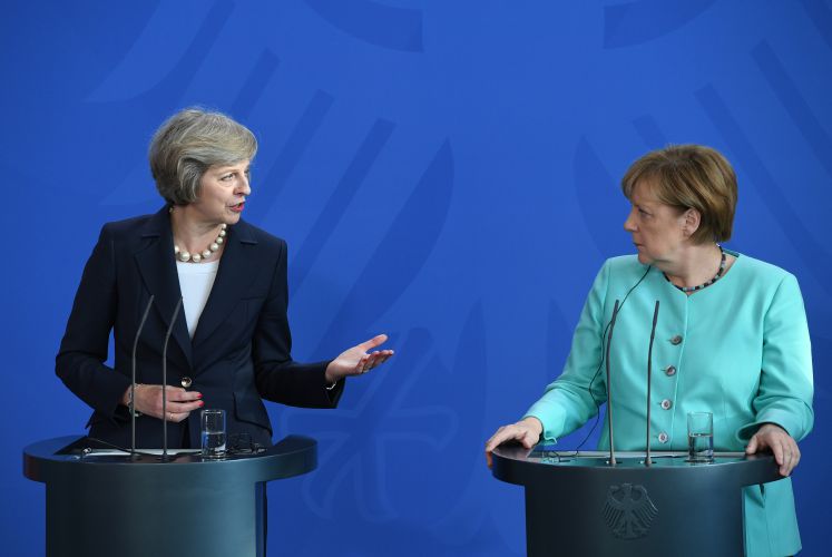 Theresa May und Angela Merkel in Berlin