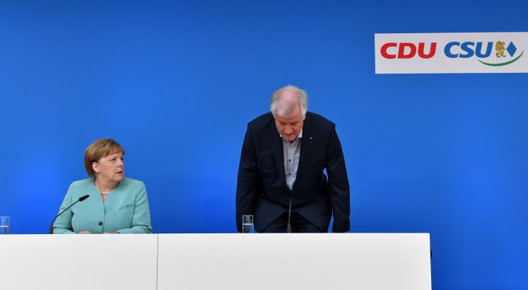 CDU-Vorsitzende Angela Merkel und CSU-Chef Horst Seehofer bei einer Klausur der Unionsparteien