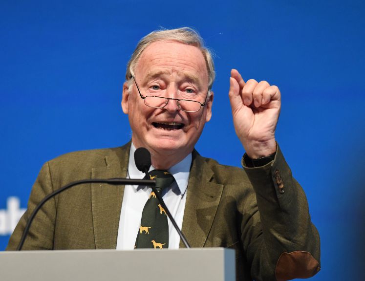 Alexander Gauland, Spitzenkandidat der AfD, bei einer Wahlkampfveranstaltung / picture alliance