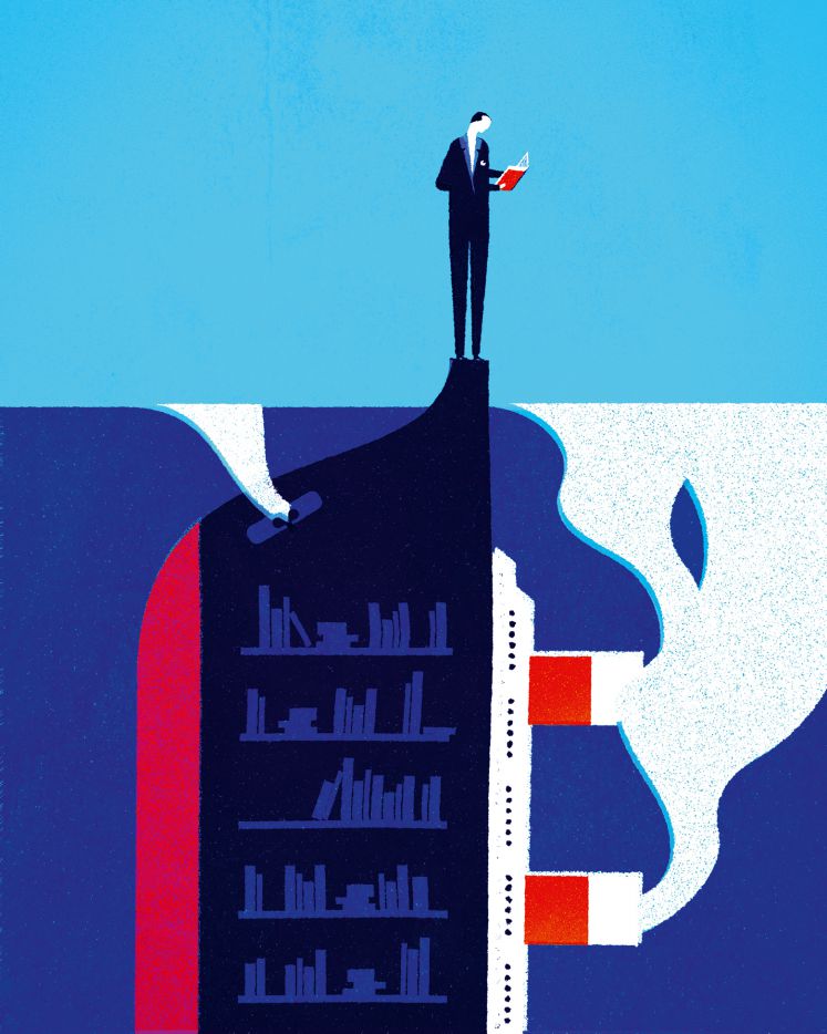 Ein Boot, das voll ist mit Büchern, sinkt. Auf dem letzten über Wasser verbliebenen Teil des Bugs steht ein Mann und liest.