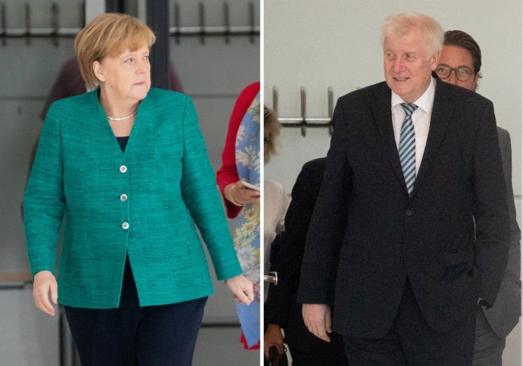Die Fotokombination zeigt Bundeskanzlerin Angela Merkel (CDU) und Horst Seehofer (CSU), Bundesminister für Inneres, Heimat und Bau, beim Verlassen ihrer getrennt tagenden Fraktionssitzungen von CDU und CSU im Bundestag. Thema war der Flüchtlingsstreit.