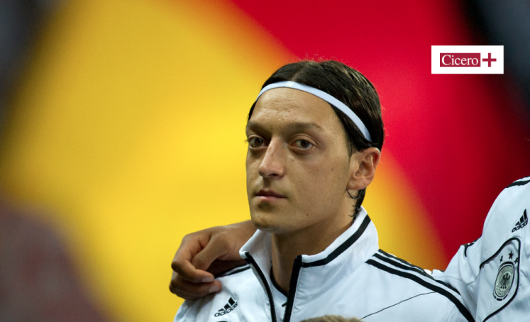 Mesut Özil