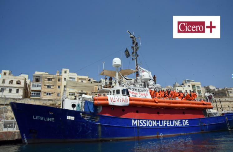 Das deutsche Seenotrettungsschiff „Lifeline“ liegt im Hafen von Malta