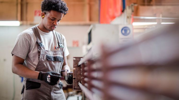 Flüchtling bei der Arbeit