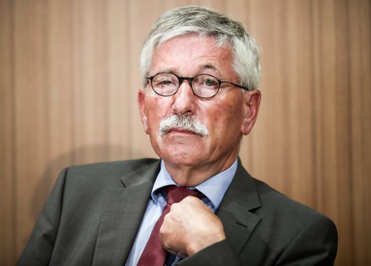 Der ehemalige Berliner Finanzsentor Thilo Sarrazin, aufgenommen am am 12.09.2016 in Berlin bei der Vorstellung des Buches "Deutschland gehört auf die Couch!" der Alfa-Politiker Henkel und Starbatty.