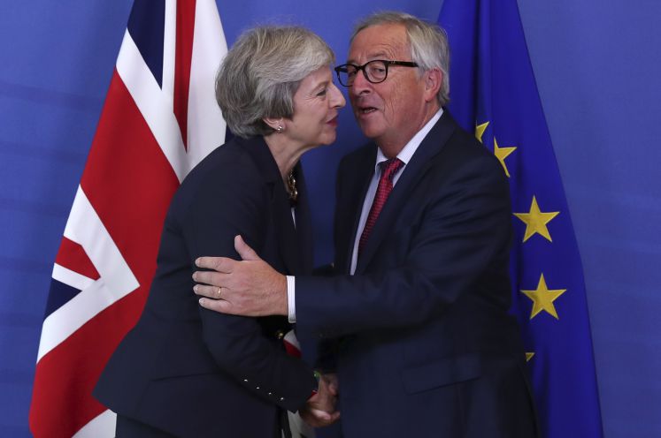 Theresa May und Jean-Claude Juncker
