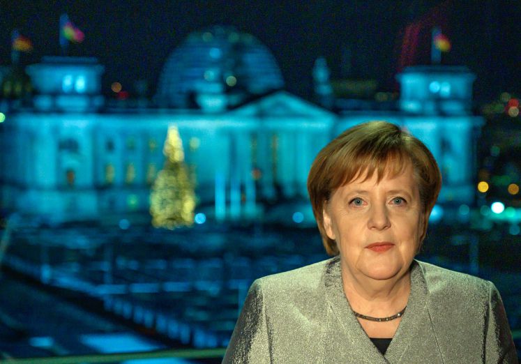 Bundeskanzlerin Angela Merkel (CDU), aufgenommen nach der Aufzeichnung ihrer Neujahrsansprache im Kanzleramt.