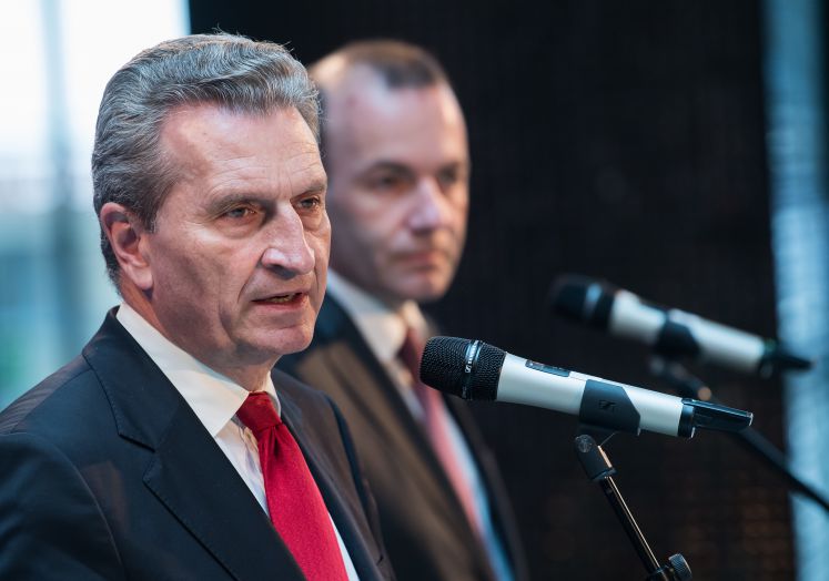 Günther Oettinger (CDU) und Manfred Weber (CSU)