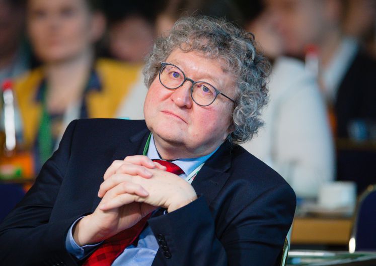 19.01.2019, Sachsen, Dresden: Politikwissenschaftler Werner Patzelt sitzt als Gast in der Landesvertreterversammlung der sächsischen CDU zur Aufstellung der Landesliste für die Landtagswahl sowie für die Wahl zum Europäischen Parlament.