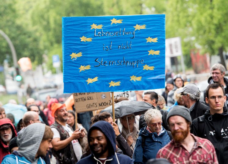 Demo für Seenotrettung 