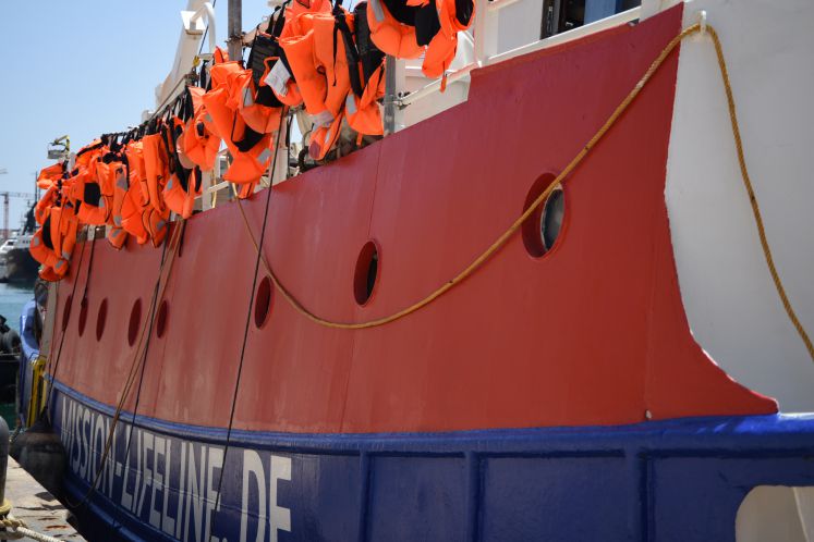 Das deutsche Seenotrettungsschiff «Lifeline» liegt im Hafen von Malta
