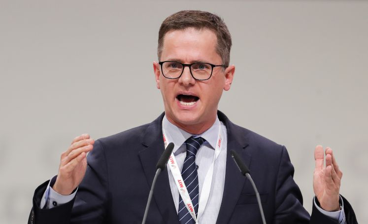 Carsten Linnemann, Vorsitzender der Mittelstands- und Wirtschaftsvereinigung der CDU/CSU, spricht am 15.10.2016 in Paderborn (Nordrhein-Westfalen) auf dem Deutschlandtag der Jungen Union. Der diesjährige Deutschlandtag 2016 steht unter dem Motto Industrie 4.0 Made in Germany.