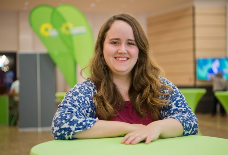 Ricarda Lang, Sprecherin der Grünen Jugend, steht bei einer außerordentlichen Bundesdelegiertenkonferenz von Bündnis 90/Die Grünen.