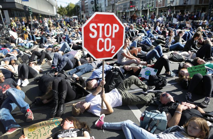 co2-klimapaket-bundesregierung-luft-energie-export-import