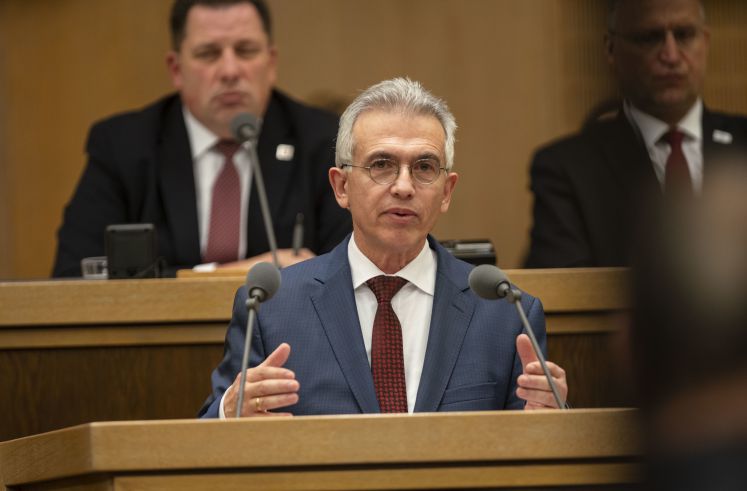 arbeiterwohlfahrt-frankfurt-oberburgermeister-peter-feldmann