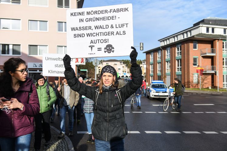 tesla-gruenheide-jobs-brandenburg-buergerinitiative