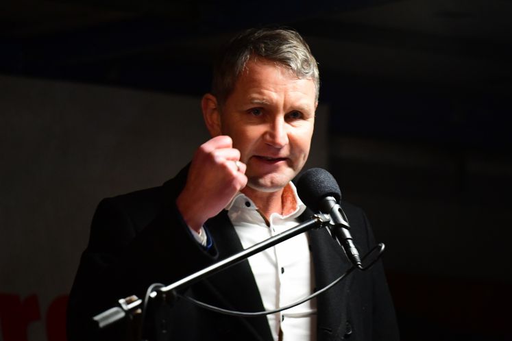 /innenpolitik/200-pegida-demo-dresden-bjoern-hoecke-afd-thueringen-lutz-bachmann/plus 