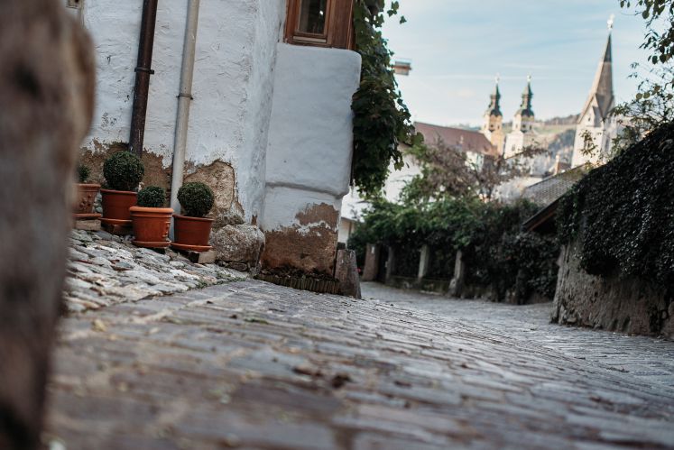 Gasse schräg fotografiert