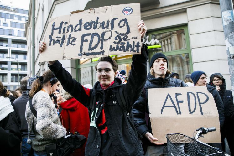 thueringen-angela-merkel-cdu-afd/plus