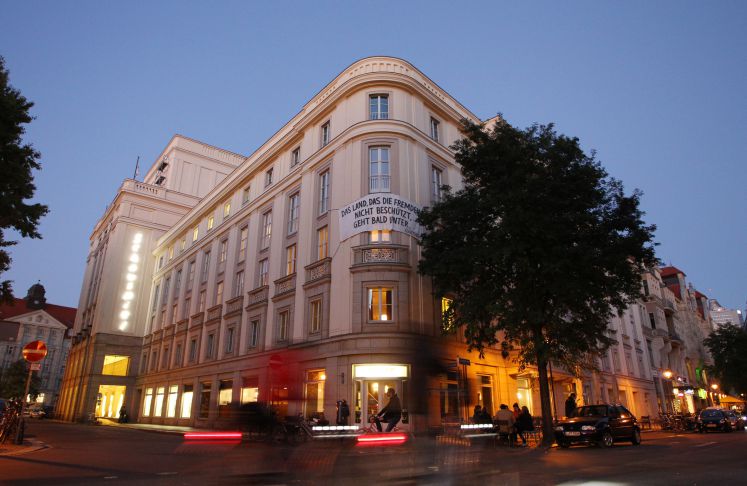 theater-coronavirus-krise-enrico-luebbe-leipzig-schauspiel-interview