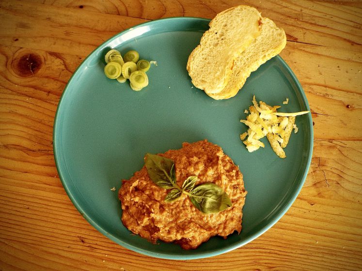 coronavirus-notvorrat-ernaehrung-krise-rezept-konserven-fisch-pate-de-sardinha