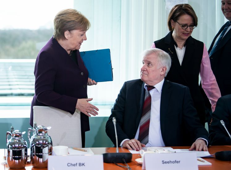 coronavirus-bundesregierung-bundestag-kanzlerin-notstand
