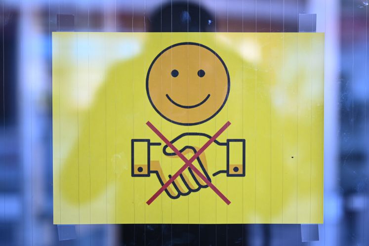 knigge-coronakrise-neue-hoeflichkeit