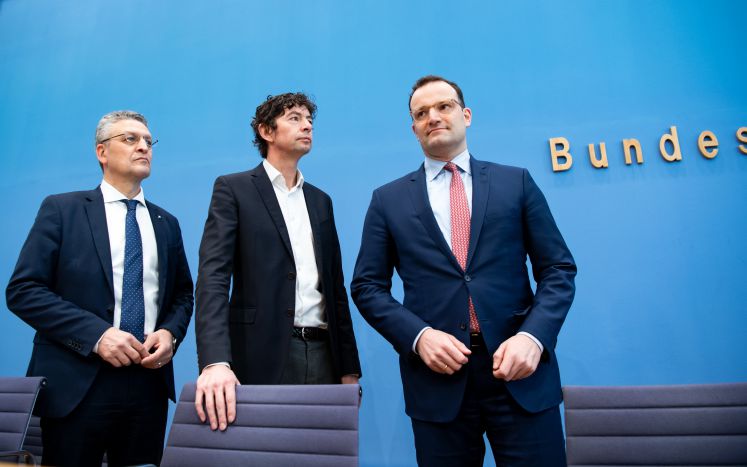 politik-corona-krise-macht-wissenschaft