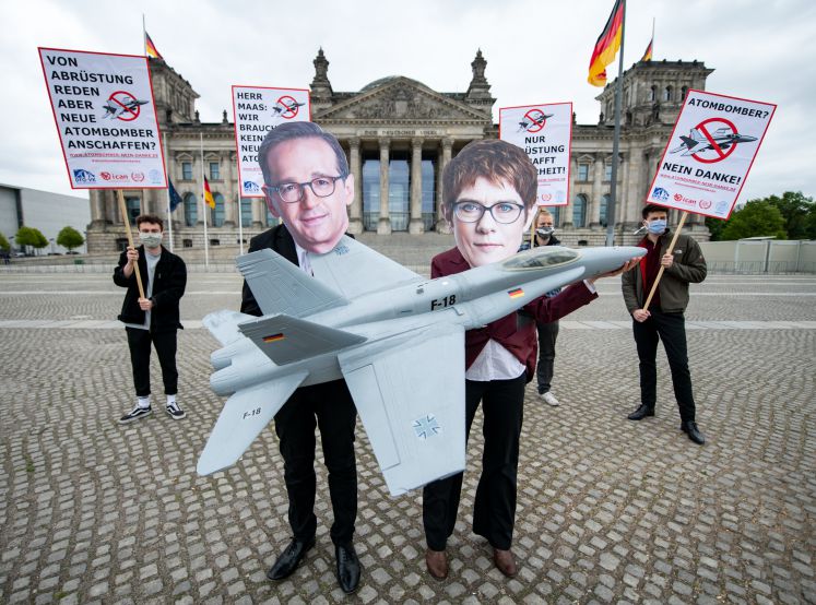 nato-europa-deutschland-spielball-grossmaechte-atomwaffe