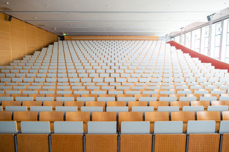 coronakrise-virtuell-studium-online-lernen-digital-uni-bildung-problem-wintersemester