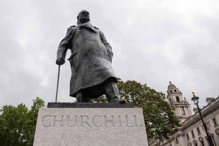 winston-churchill-greta-thunberg-bilderstuermer-denkmal-kultur-rassimus