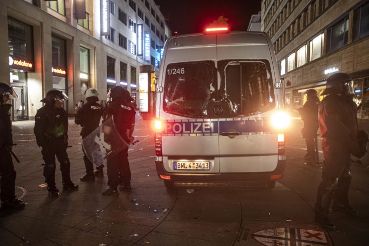 stuttgart-krawallnacht-betrachtung-wirklichkeit-migration