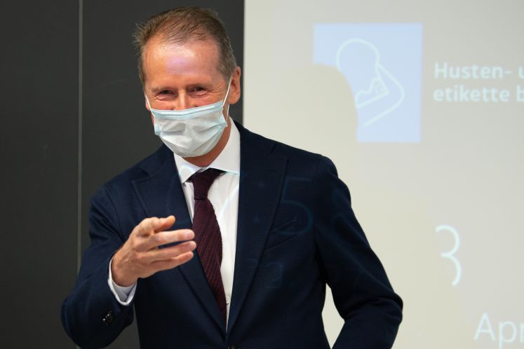 volkwagen-herbert-diess-tesla-transformation