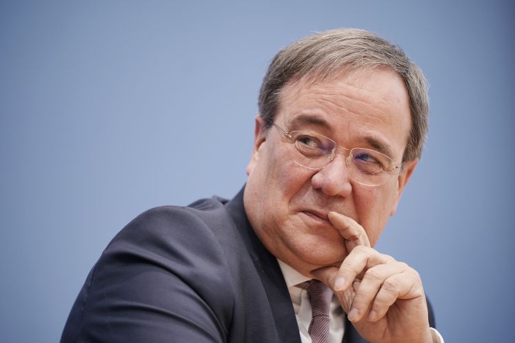 armin-laschet-cdu-vorsitz-nrw-ministerpraesident-mass-mitte-mittelmass