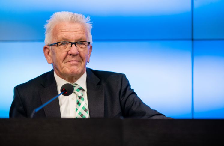 rassismusvorwurf-polizei-stuttgart-stammbaumforschung-anordnung-winfried-kretschmann