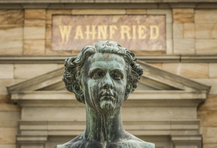 wagner-corona-festspiele-bayreuth-sommer-bayerischer-rundfunk