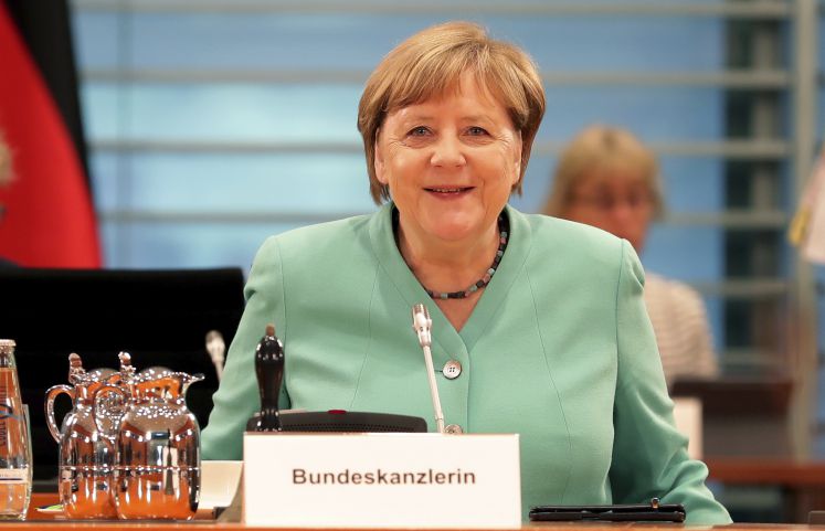 merkels-antrittsrede-eu-ratspraesidentin-migrationspolitik-corona