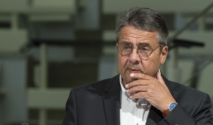 sigmar-gabriel-toennies-beratung-spd-fleisch