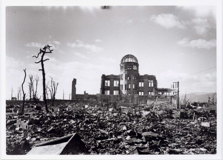 atombombe-hiroshima-enola-gay-japan-usa-abruestung