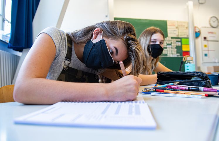 corona-schulen-maskenpflicht-bildungspolitik-digitalisierung