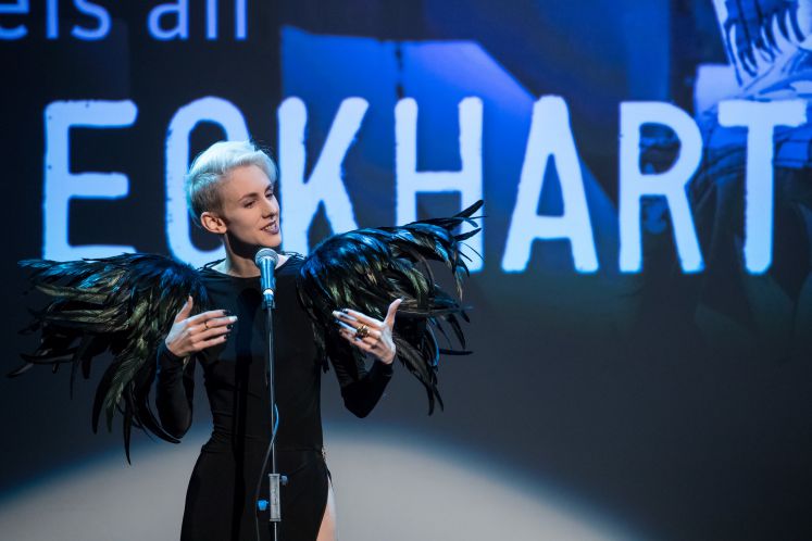 lisa-eckhart-kabarett-literaturfestival-moral-afd-antisemitismus