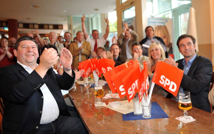 spd-nrw-kommunalwahl-essen-joerg-sartor-olaf-scholz-saskia-esken
