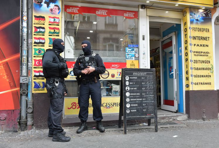 kultur/arabische-grossfamilie-berlin-clan-autobiografie