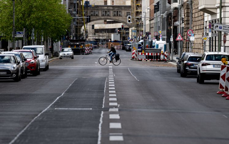 steigende-corona-infektionszahlen-lockdown-maßnahmen-pandemie-mortalität-epidemiologe-interview