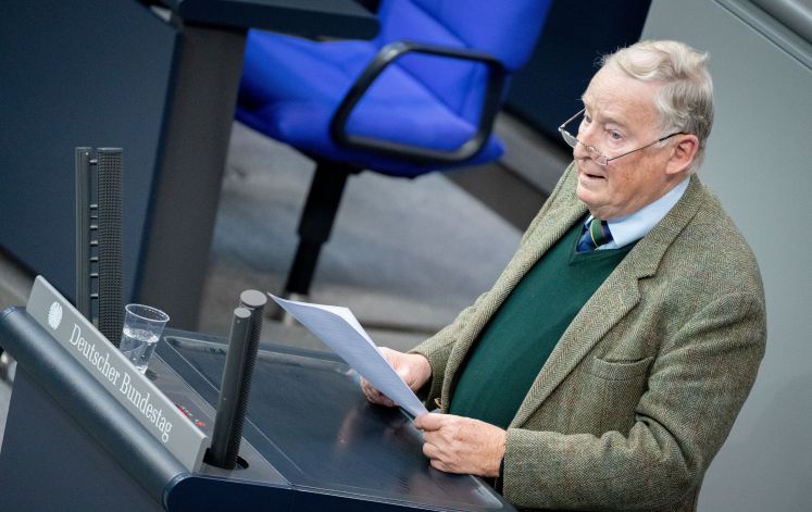 afd-stoeraktion-bundestag-youtuber-infektionsschutzgesetz-bystron-hemmelgarn