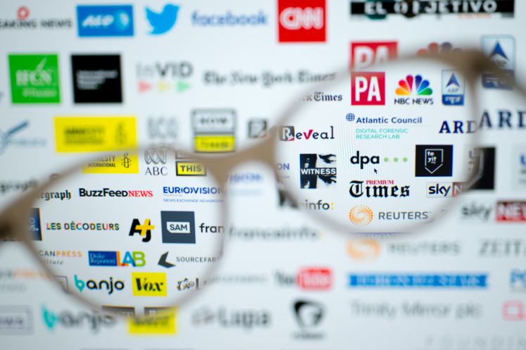 joe-biden-us-medien-journalismus-wahrheit-geschaeft-trump